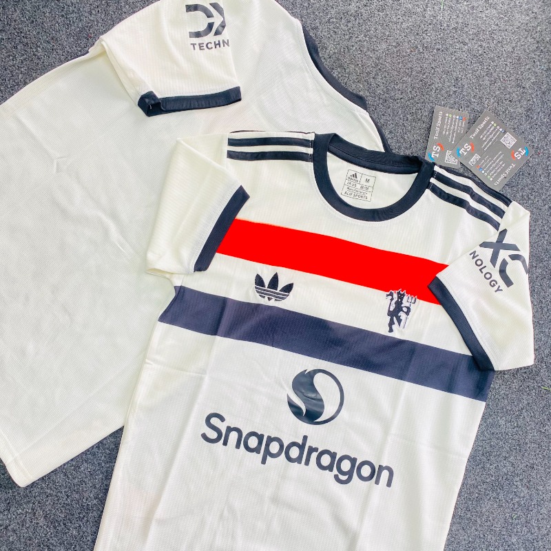 Manchester United Third Kit 24/25